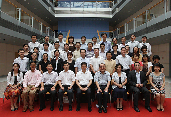 王军副部长在北京国家会计学院出席2010年度
