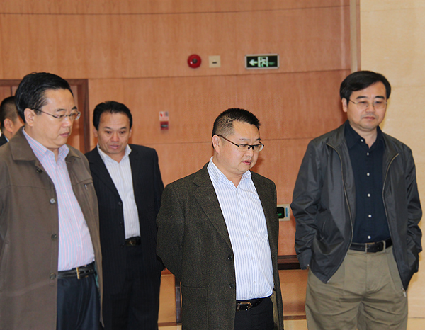 胡静林部长助理赴新疆就落实草原生态保护补助