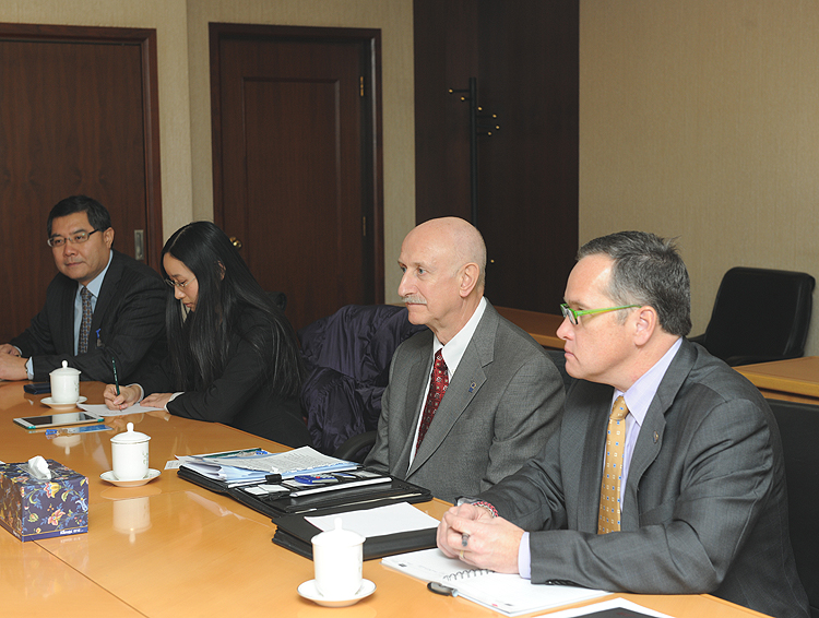 余蔚平会见美国管理会计师协会(IMA)主席