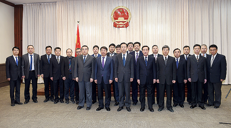 财政部首次举行宪法宣誓仪式 肖捷部长监誓