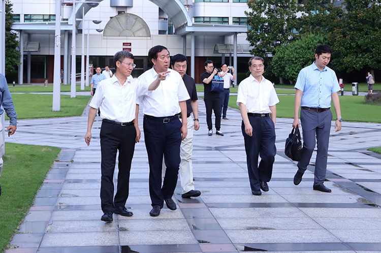 赵惠令到上海国家会计学院开展财政内控工作调