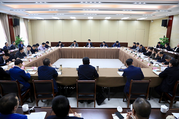 刘伟带队开展深化民营企业和小微企业金融服务